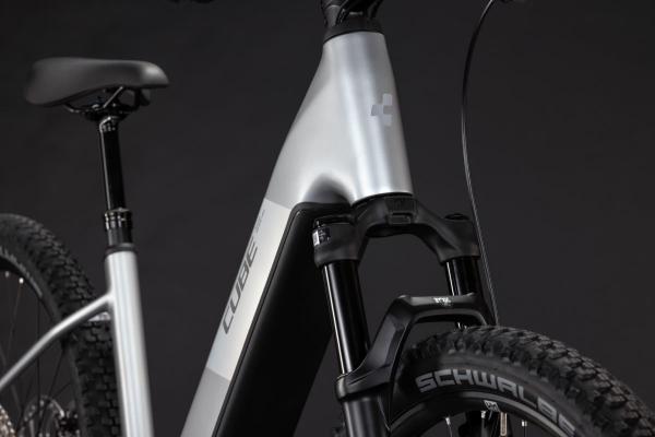 Cube Reaction Hybrid SLX 800 platinum'n'reflex Gr&ouml;&szlig;e: Easy Entry L Produktbild 5