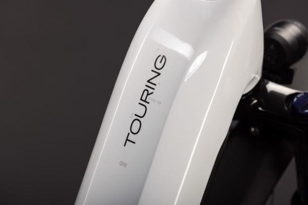 Cube Touring Hybrid ONE 600 metallicwhite'n'chrome Gr&ouml;&szlig;e: Easy Entry 62 cm Produktbild 2