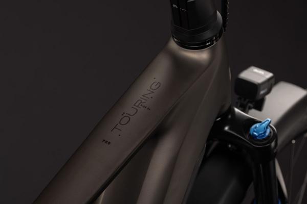 Cube Touring Hybrid Pro 800 metallicumbra'n'black Gr&ouml;&szlig;e: 62 cm Produktbild 1
