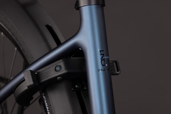 Cube Supreme Hybrid Deluxe ONE 600 navyblack'n'black Gr&ouml;&szlig;e: Easy Entry 46 cm Produktbild 5