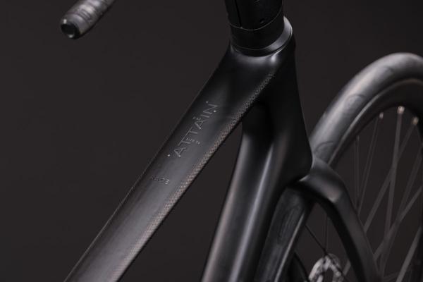 Cube Attain C:62 Race carbon'n'coalchrome Gr&ouml;&szlig;e: 58 cm Produktbild 1