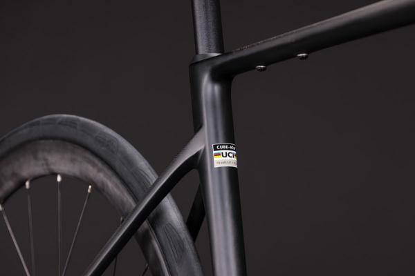Cube Attain C:62 Race carbon'n'coalchrome Gr&ouml;&szlig;e: 58 cm Produktbild 4