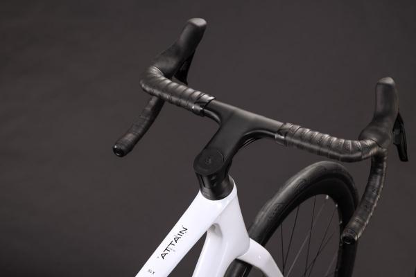 Cube Attain C:62 SLX metallicwhite'n'black Gr&ouml;&szlig;e: 53 cm Produktbild 1