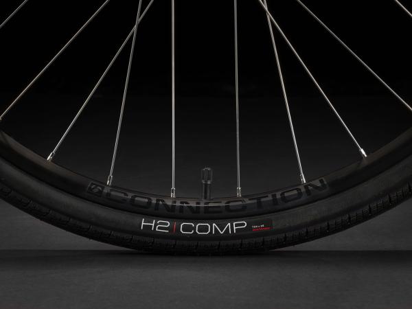 Trek FX 2 MS L Matte Trek Black Produktbild 8