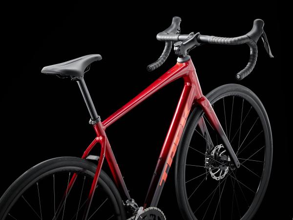 Trek Domane AL 2 52 Crimson to Dark Carmine Fade Produktbild 2