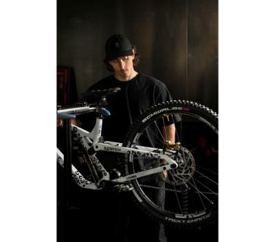 Schwalbe TACKY CHAN Evolution Line Ultra Soft Super Downhill 62-584 Schwarz Produktbild 5